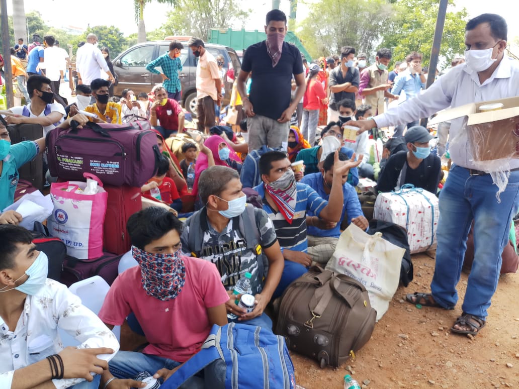 Salesians in Bangalore step up COVID-19 aid as cases rise